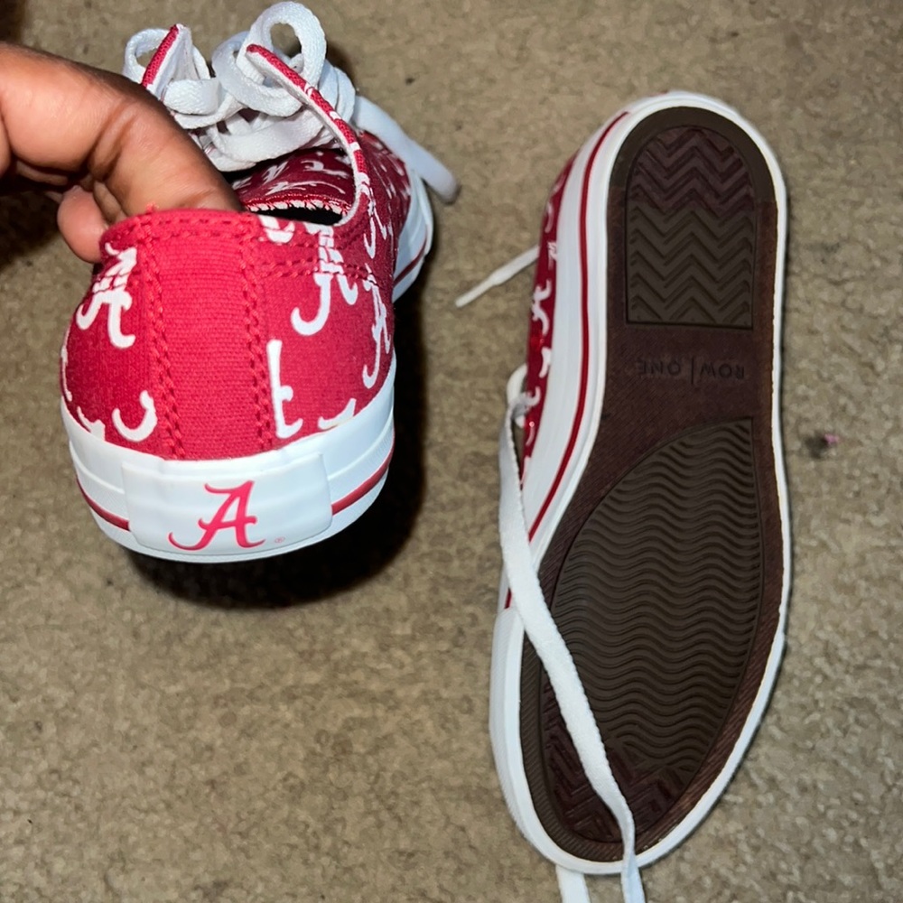 kids shoes M-4.5 W- 6